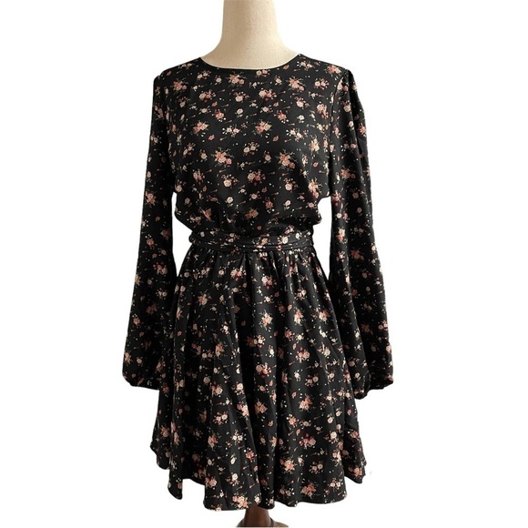 Showpo Secret Whispers Dress in Black Floral - Picture 4 of 12